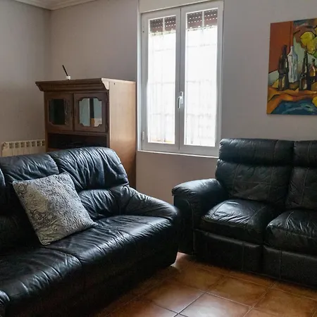 בית נופש Dona Elvira Y Dona Sol *